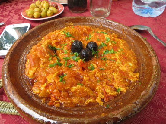 Vegetarian Food In Morocco: 33 Best Moroccan Vegetarian Dishes And Vegan Food In Morocco. 20 Moroccan Berber omelettes Vegan and Vegetarian Dishes, vegetarian food in Morocco, vegan food in Morocco, Moroccan vegetarian dishes, vegan in Morocco, vegetarian in Morocco