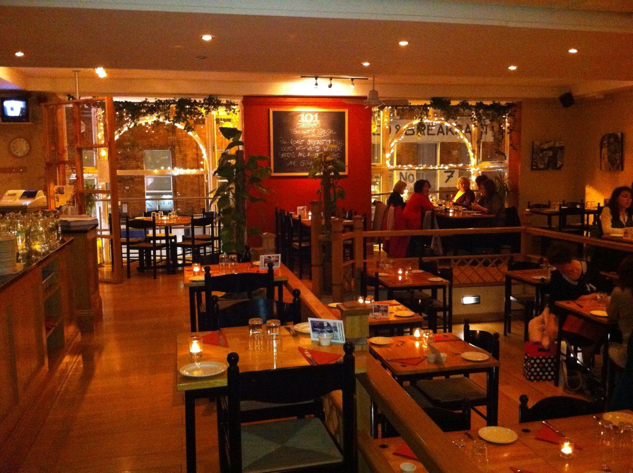 Dublin Food - 30 Best Restaurants in Dublin and Where to Eat 7 Restaurants in Dublin, best restaurants in Dublin, restaurants Dublin, Dublin restaurants, where to eat in Dublin, Dublin food, 101 talbot restaurant