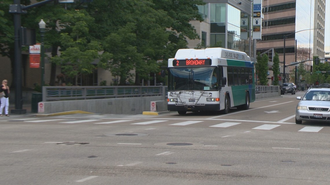 How To Get From Boise Airport To City Center - All Possible Ways, cheapest way from 
Boise airport to city center, cheapest way from Boise airport to downtown, Boise airport to city center, Boise airport to city, Boise airport to downtown, Bus Boise Airport