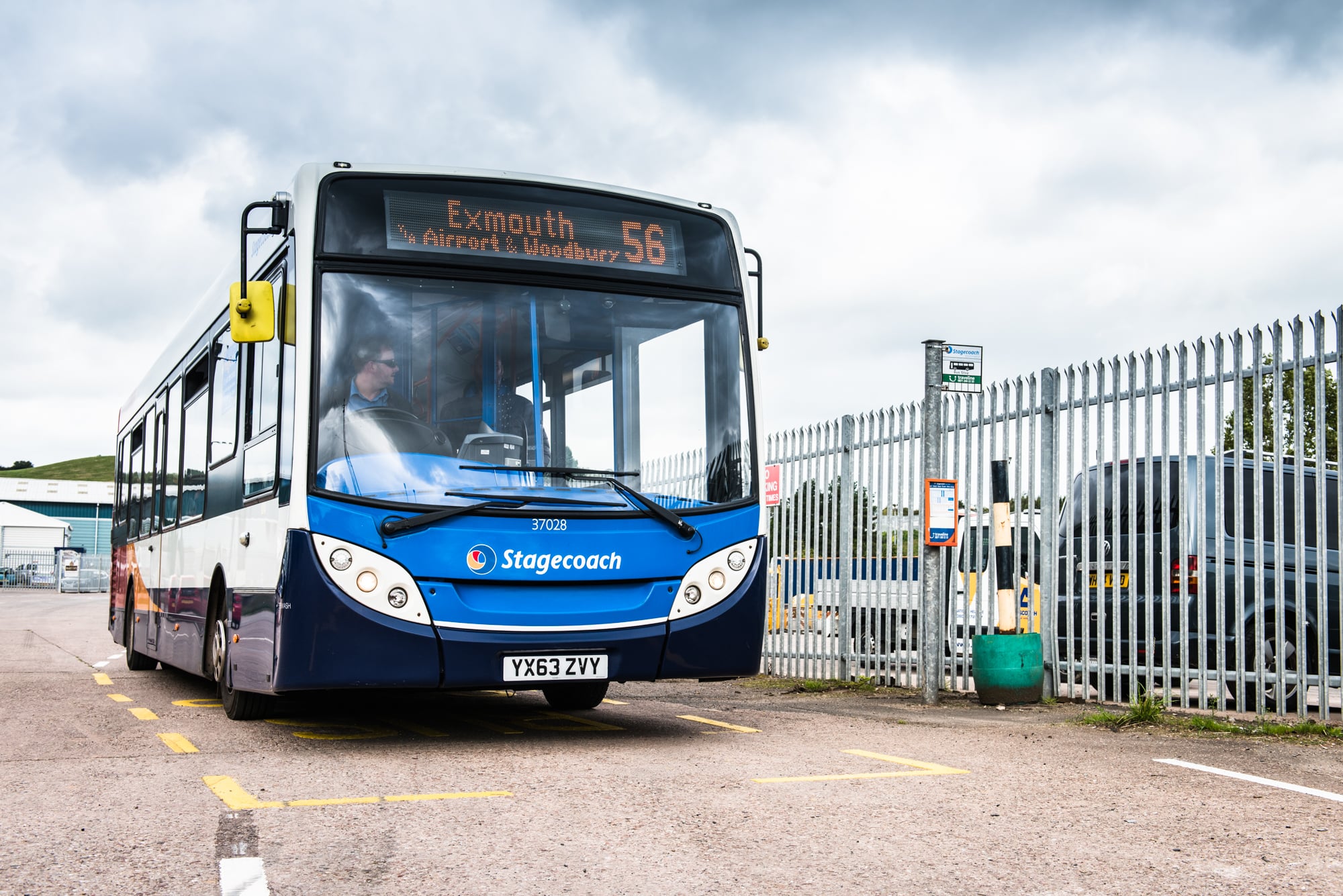 How To Get From Exeter Airport To City Center Best Way 2 How To Get From Exeter Airport To City Center - All Possible Ways, cheapest way from Exeter airport to Downtown, cheapest way from Exeter airport to city, Exeter airport to city center, Exeter airport to downtown, Exeter Bus Airport, Bus Exeter Airport