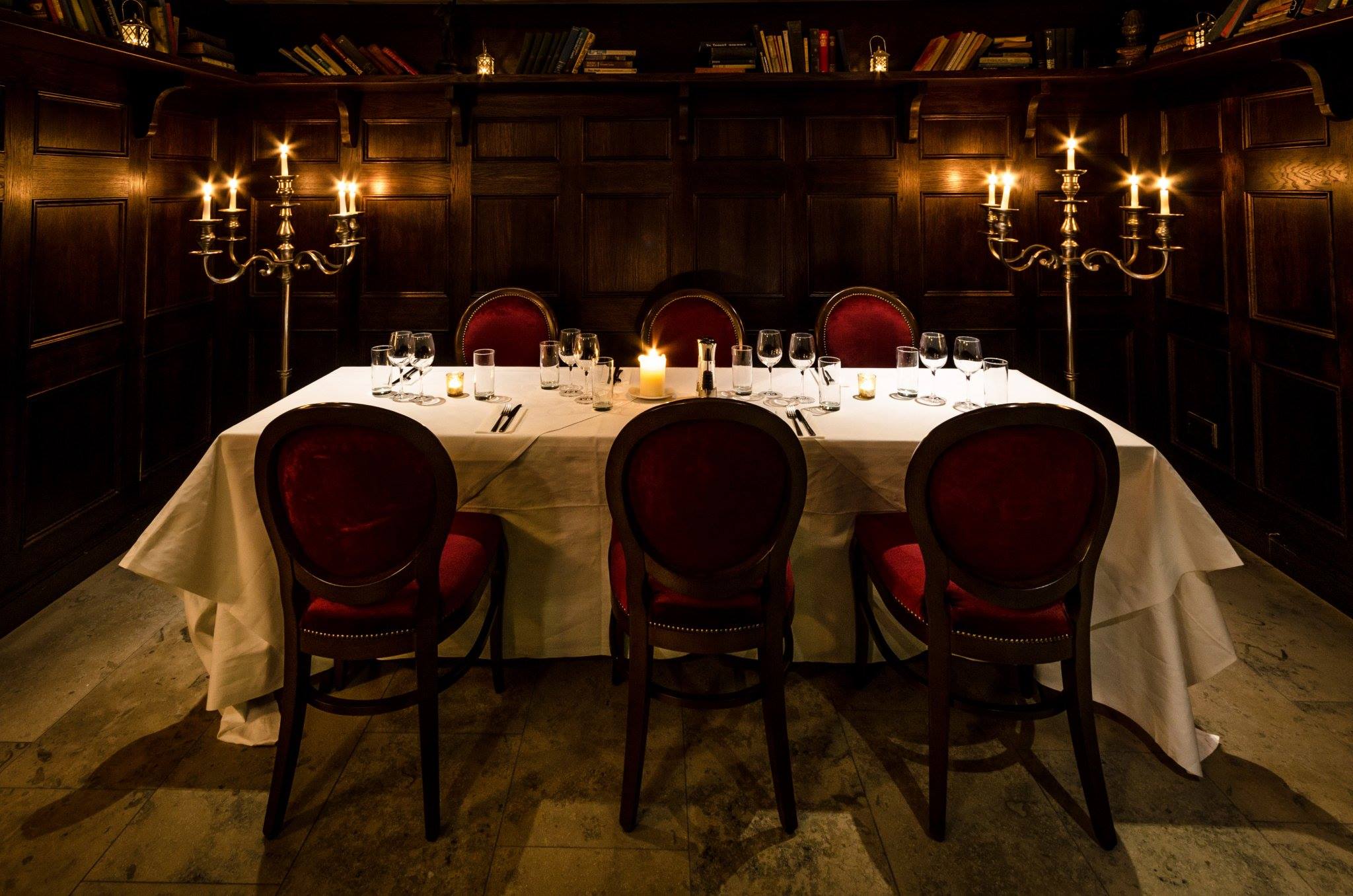 Dublin Food - 30 Best Restaurants in Dublin and Where to Eat 17 Restaurants in Dublin, best restaurants in Dublin, restaurants Dublin, Dublin restaurants, where to eat in Dublin, Dublin food, le bon crubeen
