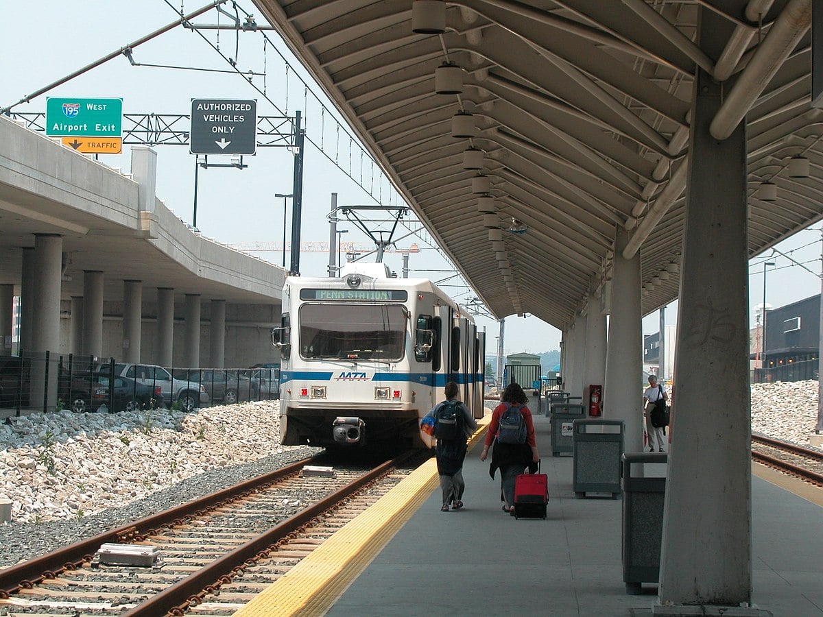 How To Get From Baltimore Airport To Downtown Best Way 2 How To Get From Baltimore Airport To City Center - All Possible Ways, cheapest way from Baltimore airport to city center, cheapest way from Baltimore airport to downtown, Baltimore airport to city center, Baltimore airport to city, Baltimore airport to downtown, Bus Baltimore Airport, Light Rail Baltimore Airport, Route Light Rail Baltimore Airport