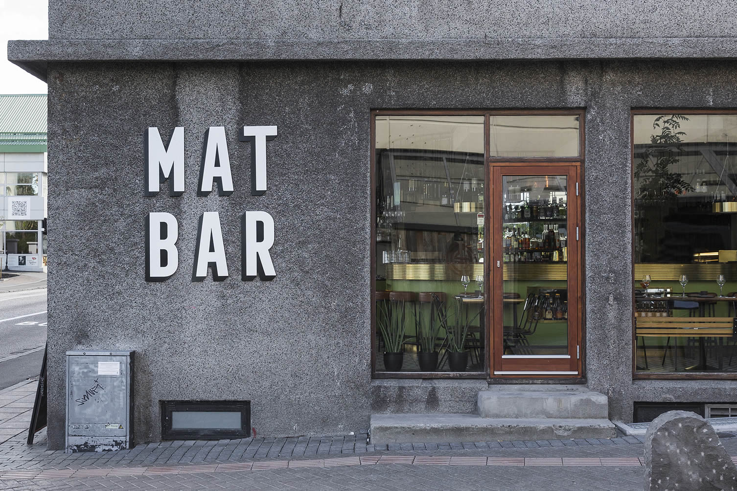 Reykjavik Food - 30 Best Restaurants In Reykjavik And Where To Eat 8 Restaurants in Reykjavik, best restaurants in Reykjavik, where to eat in Reykjavik, restaurants Reykjavik, Reykjavik food, best Reykjavik restaurants, MAT Bar