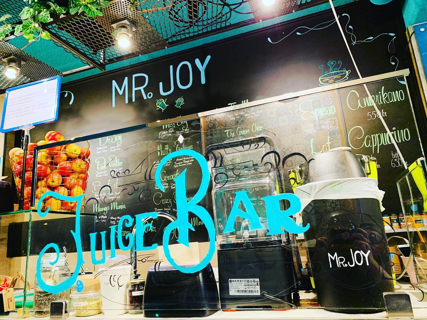 Reykjavik Food - 30 Best Restaurants In Reykjavik And Where To Eat 31 vegan restaurants in Reykjavik, vegetarian restaurants in Reykjavik, vegan in Reykjavik, vegetarian in Reykjavik, mr.joy