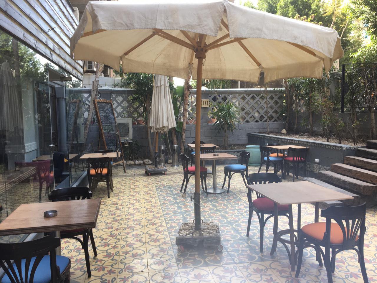 Cairo Food - 30 Best Restaurants In Cairo And Where To Eat 32 vegan restaurants in cairo, vegetarian restaurants in cairo, vegan in cairo, vegetarian in cairo, roots earth kitchen