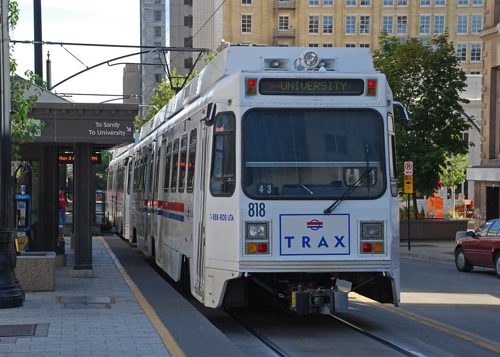 How To Get From Salt Lake City Airport To Alta - All Possible Ways, cheapest way from Salt Lake City airport to Alta, Salt Lake City airport to Alta, Salt Lake City Airport Bus, Bus Salt Lake City Airport to Alta, Salt Lake City Bus to Alta
