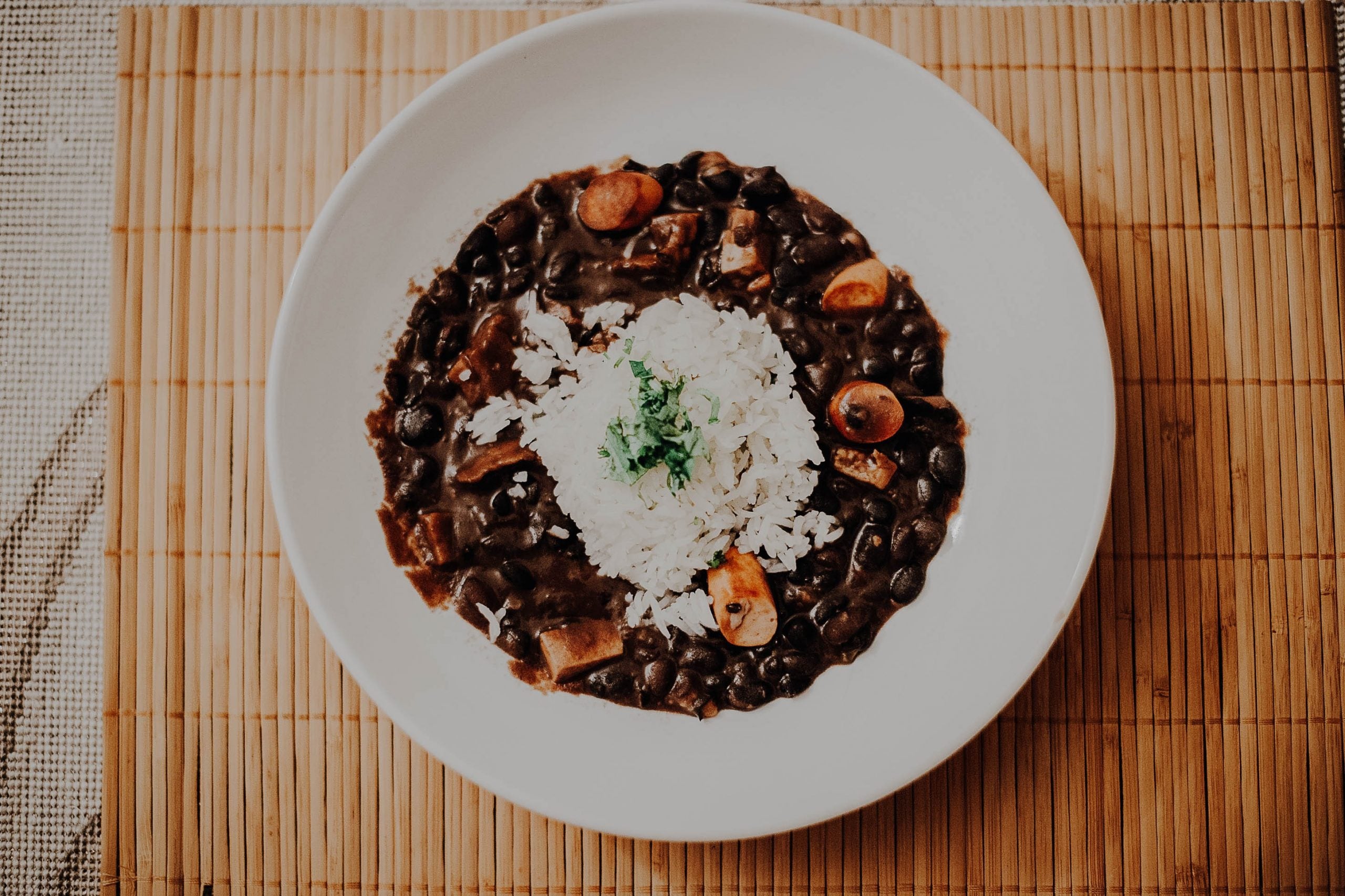 Vegetarian Food In Peru: 36 Best Peruvian Vegetarian Dishes And Vegan Food In Peru 37 vegan Peruvian frijoles negros dishes, plant-based Peruvian frijoles negros dishes, vegetarian Peruvian frijoles negros dishes