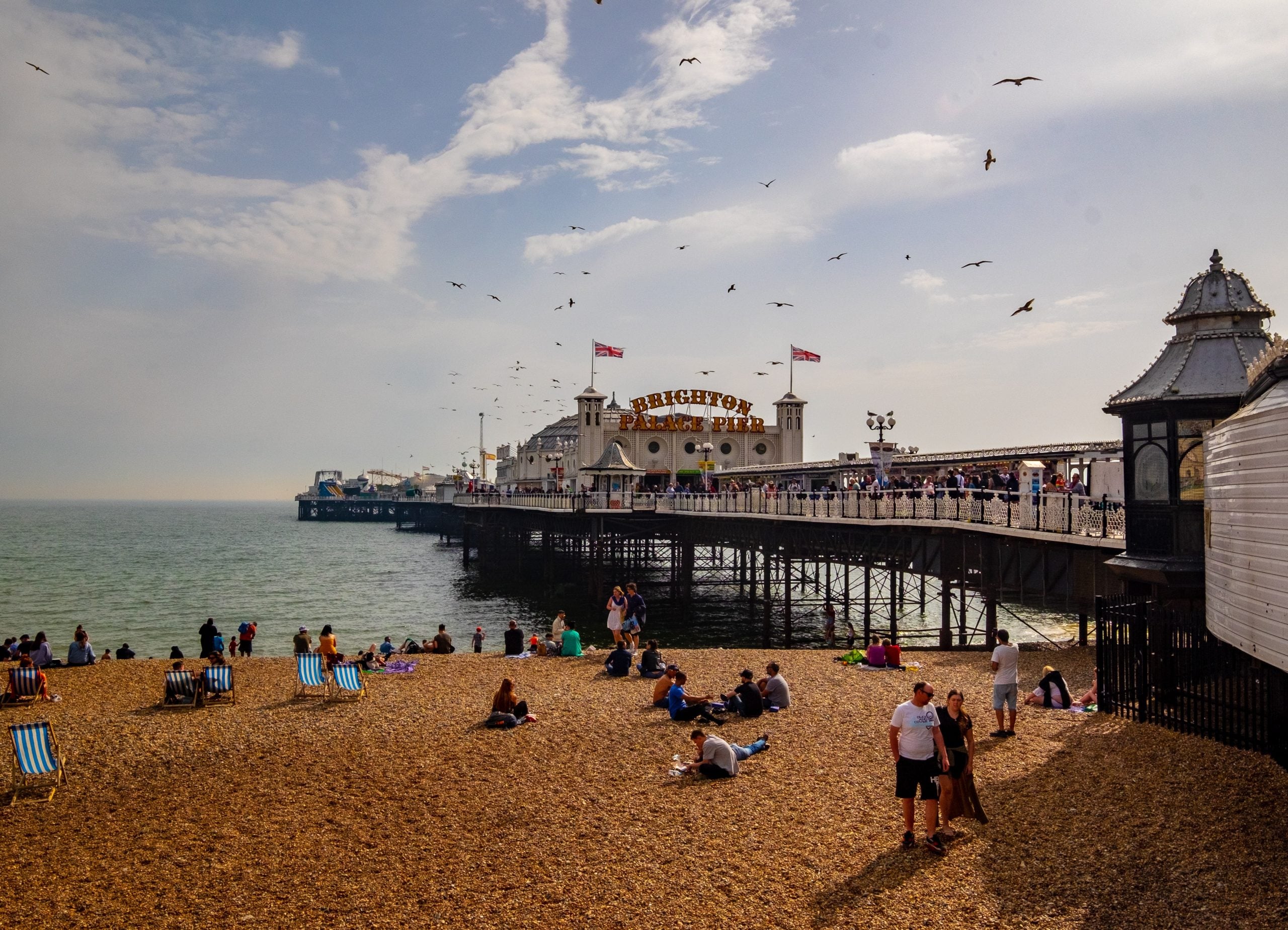 How To Get From Gatwick Airport To Brighton Best Way 4 How To Get From Gatwick Airport To Brighton - All Possible Ways, cheapest way from Gatwick airport to Brighton, Gatwick airport to Brighton, Gatwick Airport Bus, Bus Gatwick Airport to Brighton
