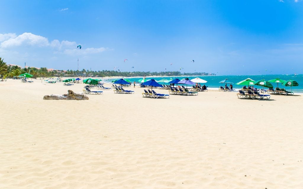 How To Get From Santo Domingo Airport To Cabarete - All Possible Ways, cheapest way from Santo Domingo airport to Cabarete, Santo Domingo to Cabarete, Santo Domingo Bus, Santo Domingo Airport Bus to Cabarete, Santo Domingo to Cabarete