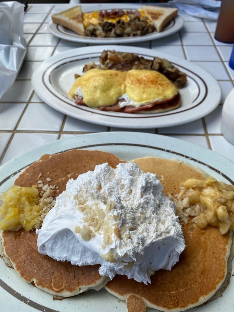 GAZEBO RESTAURANT AT NAPILI SHORES, restaurants in Lahaina, restaurants in Lahaina, plant based restaurants in Lahaina, vegetarian restaurants in Lahaina, vegan restaurants in Lahaina, Lahaina food, where to eat in Lahaina, vegan in Lahaina, vegetarian in Lahaina