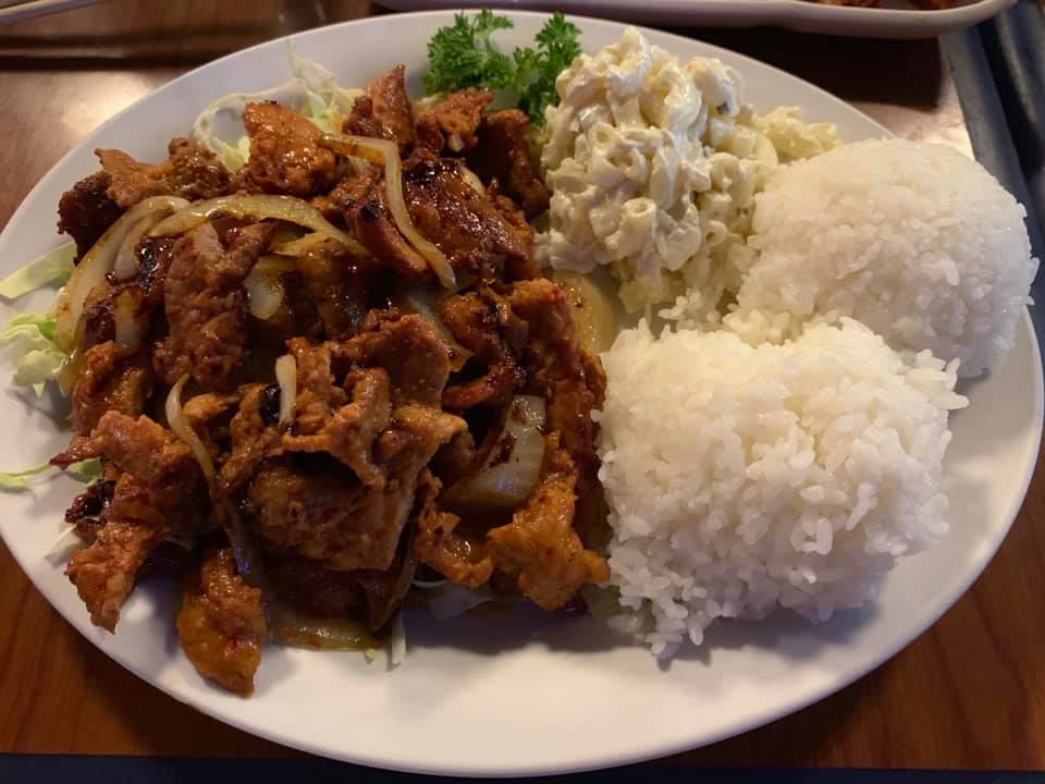 Wailuku Food - 17 Best Restaurants In Wailuku And Where To Eat 11 TIFFANY'S BAR & GRILL, restaurants in Wailuku, restaurants in Wailuku, plant based restaurants in Wailuku, vegetarian restaurants in Wailuku, vegan restaurants in Wailuku