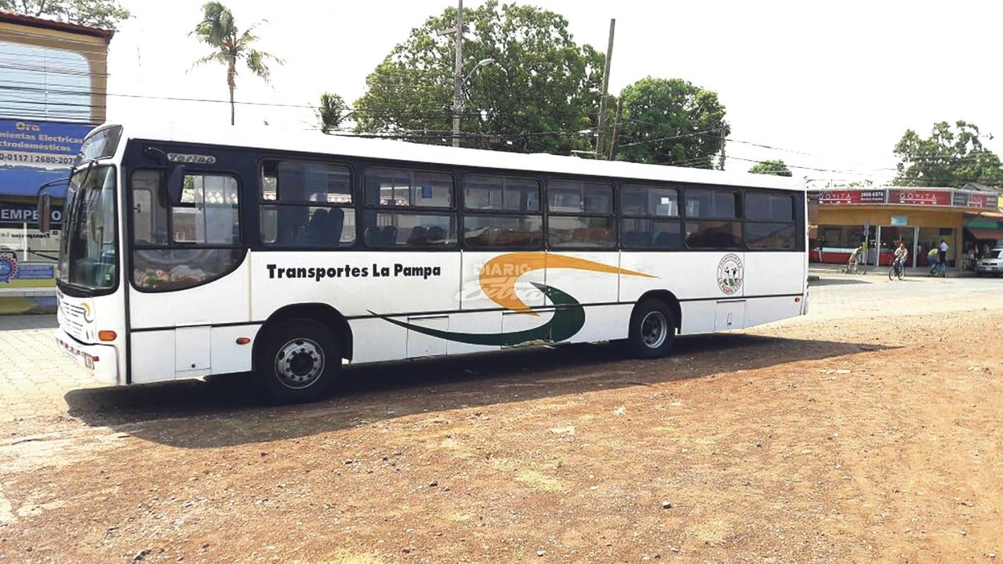 How To Get From Tamarindo To Jaco Beach Best Way 2 How To Get From Tamarindo To Jaco Beach - All Possible Ways, cheapest way from Tamarindo to Jaco, Tamarindo to Jaco, Tamarindo to Jaco bus, Tamarindo To Jaco Beach, Tamarindo to Liberia, Liberia to Puntarenas, Puntarenas to Jaco