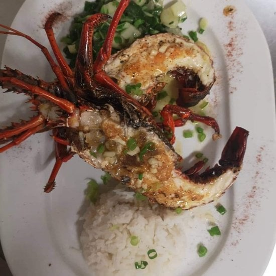 Moorea Food - 30 Best Restaurants In Moorea 9 LE NO STRESS, Moorea restaurants, restaurants in Moorea, plant based restaurants in Moorea, vegetarian restaurants in Moorea, vegan restaurants in Moorea, Moorea food, where to eat in Moorea, vegan in Moorea, vegetarian in Moorea