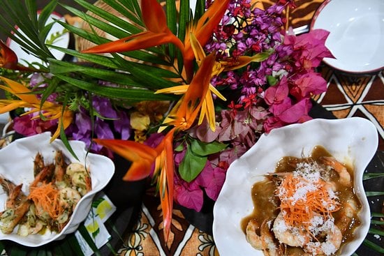 Moorea Food - 30 Best Restaurants In Moorea 24 LE COCO D'ISLE, Moorea restaurants, restaurants in Moorea, plant based restaurants in Moorea, vegetarian restaurants in Moorea, vegan restaurants in Moorea, Moorea food, where to eat in Moorea, vegan in Moorea, vegetarian in Moorea