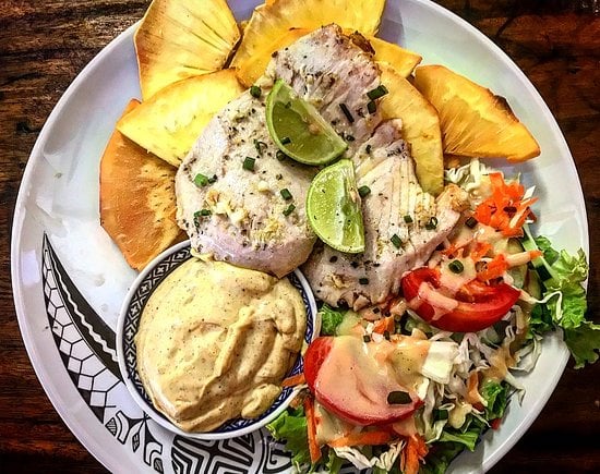 Moorea Food - 30 Best Restaurants In Moorea 30 SEA YOU SOON MOOREA - LE QG, Moorea restaurants, restaurants in Moorea, plant based restaurants in Moorea, vegetarian restaurants in Moorea, vegan restaurants in Moorea, Moorea food, where to eat in Moorea, vegan in Moorea, vegetarian in Moorea