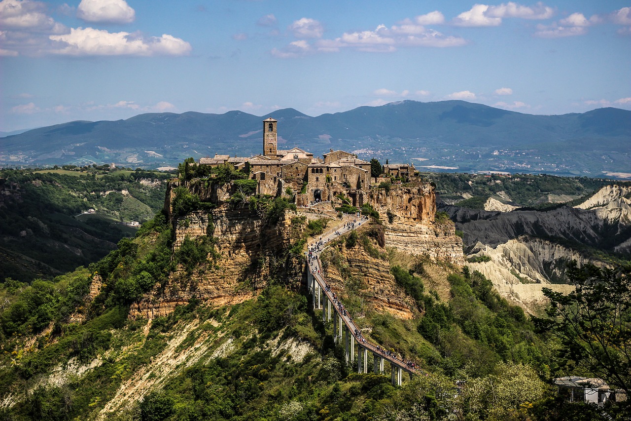 10 Most Scenic Train Journeys in Italy 3 Lazio