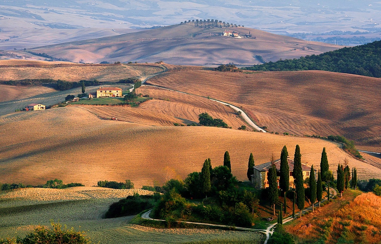 10 Things I’ll Never Do Again After Traveling Through Europe 6 Why Americans Love Europe but Europeans Rarely Visit the USA, Biggest Mistakes When Moving to Italy And How You Can Avoid Them