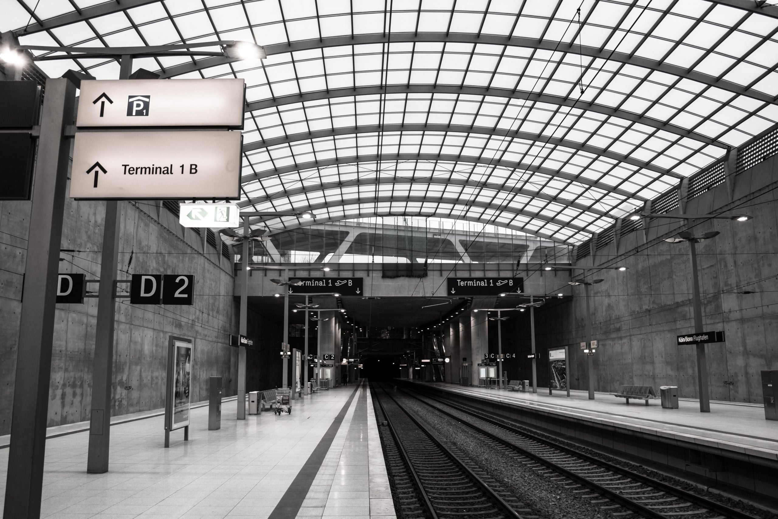 Train Cologne airport 2 scaled