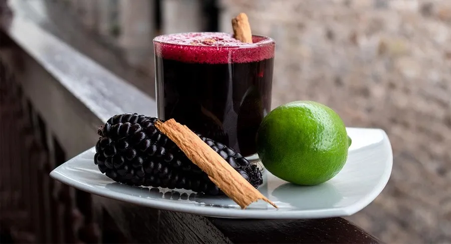 Peruvian Drinks - 27 Best Peruvian Beverages And Non-Alcoholic Drinks In Peru 13 Chicha Morada, drinks in Peru, Peruvian drinks, non alcoholic drinks in peru, alcoholic drinks in peru, peru drinks, traditional peruvian drinks, exotic drinks in Peru,