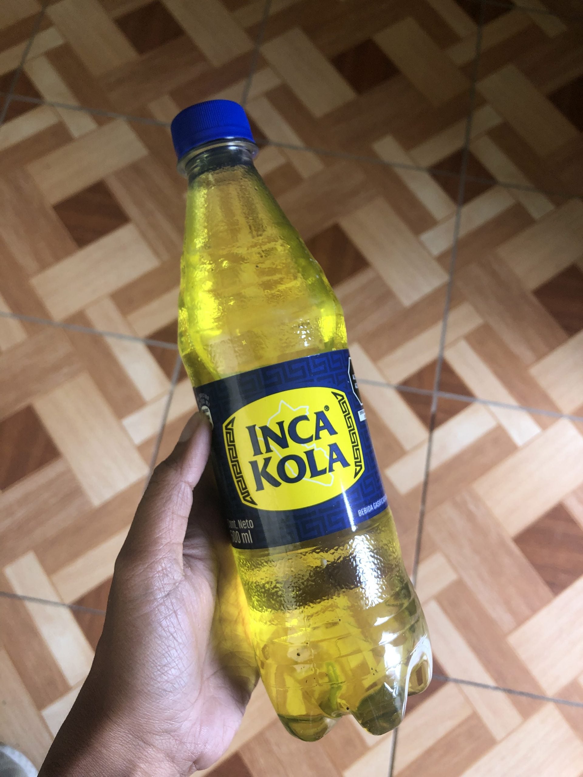 Peruvian Drinks - 27 Best Peruvian Beverages And Non-Alcoholic Drinks In Peru 15 Inca Kola Peru, drinks in Peru, Peruvian drinks, non alcoholic drinks in peru, alcoholic drinks in peru, peru drinks, traditional peruvian drinks, exotic drinks in Peru,