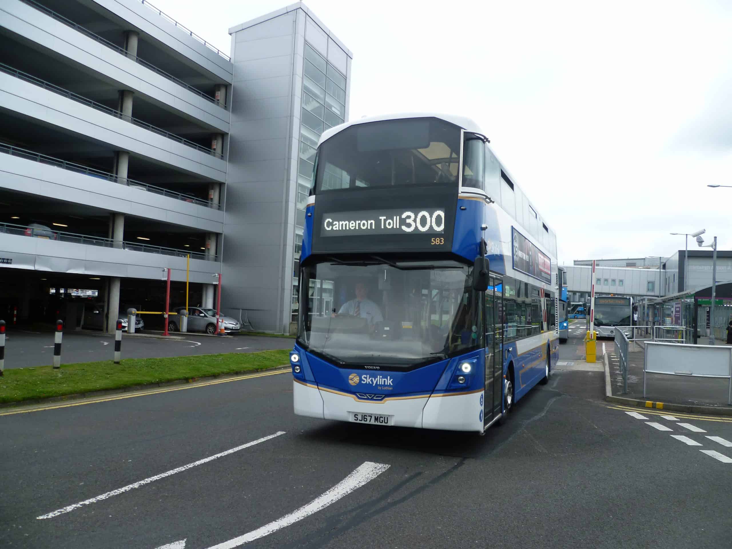 Edinburgh Airport Bus, How To Get From Edinburgh to Edinburgh Airport Best Way, shuttle bus from Edinburgh to Edinburgh airport, bus from Edinburgh to Edinburgh airport, cheapest way from Edinburgh to Edinburgh airport, Edinburgh to Edinburgh airport, by train from Edinburgh to Edinburgh airport, taxi from Edinburgh to Edinburgh airport, uber from Edinburgh to Edinburgh airport, private transfer from Edinburgh to Edinburgh airport, metro from Edinburgh to Edinburgh airport, shuttle bus from Edinburgh to Edinburgh airport
, Bus Skylink 300