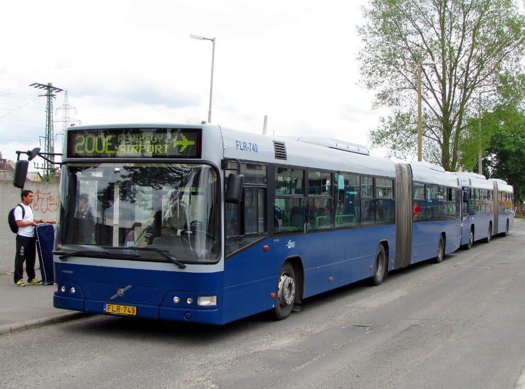 How To Get From Budapest Airport To City Center Best Way 3 Bus 200E Budapest airport, budapest airport to city, budapest airport to city center, budapest airport transfer, budapest airport shuttle, budapest airport bus, budapest airport to city taxi, How To Get From Budapest Airport To City Center, cheapest way from Budapest airport to city center