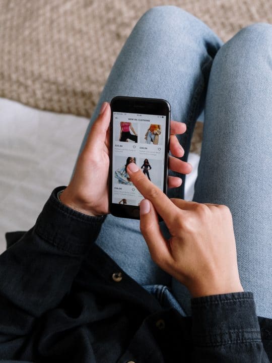 Best eSIM for International Travel: 2025 Guide to Stay Connected Abroad 1 Best eSIM Providers and The Best eSIM for International Travel