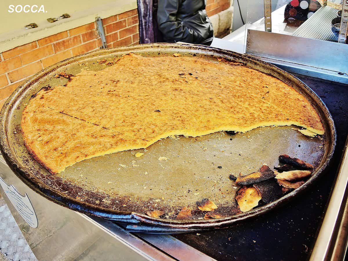 Vegetarian Food in France: 14 Best French Vegetarian Dishes and Vegan Food in France to Try 9 vegetarian food in France, vegan food in France, French vegetarian dishes, vegan in France, vegetarian in France, plant based in France, La socca