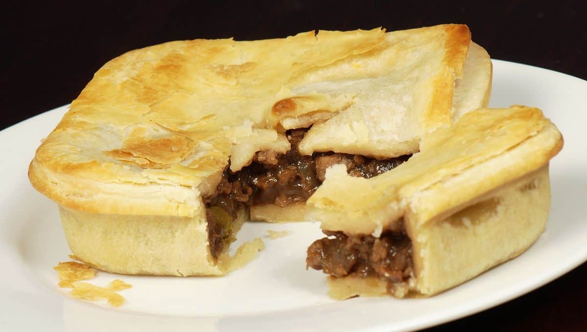Vegetarian Food in France: 14 Best French Vegetarian Dishes and Vegan Food in France to Try 10 vegetarian food in vegetarian food in France, vegan food in France, French vegetarian dishes, vegan in France, vegetarian in France, plant based in France, Sauerkraut Pie