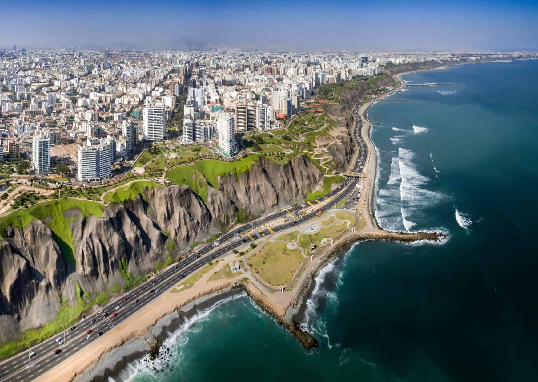 Comparison Lima vs Cusco - 10 Reasons to Pick the Best Peru Vacation For You 6 Miraflores Peru - Lima vs Cusco