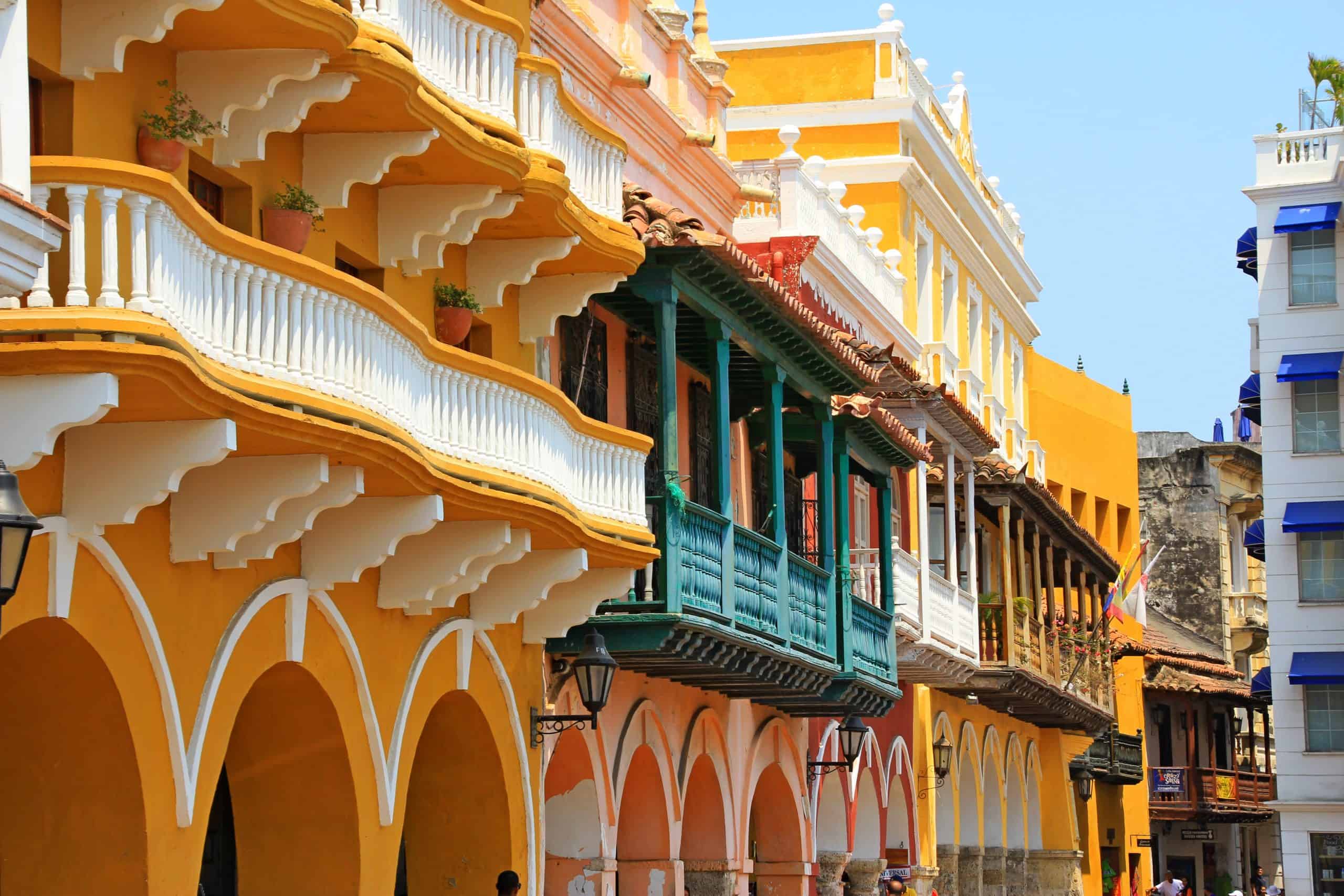 Medellin vs Cartagena: Which Colombian Destination Is Truly Better? 1 Cartagena vs Medellin - 10 Best Reasons to Visit Each City