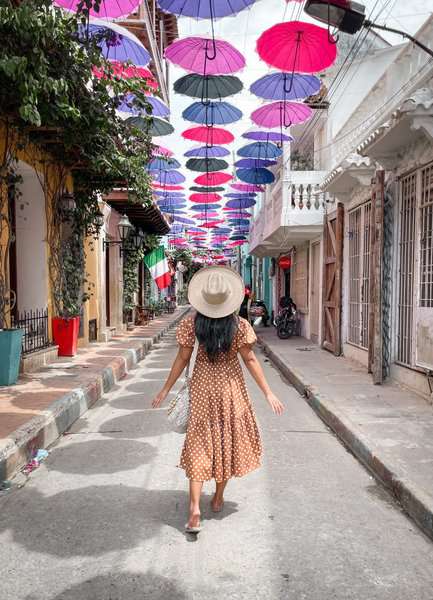 Medellin vs Cartagena: Which Colombian Destination Is Truly Better? 6 Getsemani in Cartagena, Cartagena vs Medellin - 10 Best Reasons to Visit Each City