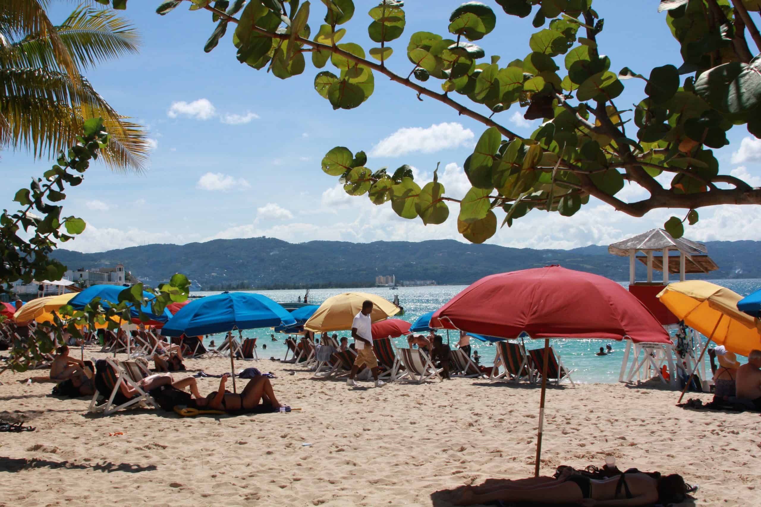 Comparison Negril vs Montego Bay - Which Is Better Vacation In Jamaica 11 Negril vs Montego Bay - 10 Ways in Choosing the Best Jamaican Holiday