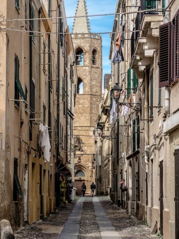 How To Get From Alghero Airport To City Center - All Possible Ways, cheapest way from Alghero airport to Alghero, cheapest way from Alghero airport to city CENTER, Alghero airport to downtown, Alghero airport to city center, Alghero airport to Alghero downtown, Alghero Bus Airport, bus from Alghero airport to city center, taxi Alghero airport to city center, Alghero airport to Alghero city center, bus from Alghero airport to Alghero town, shuttle bus Alghero airport to city center, Alghero Bus Airport, Alghero airport to downtown