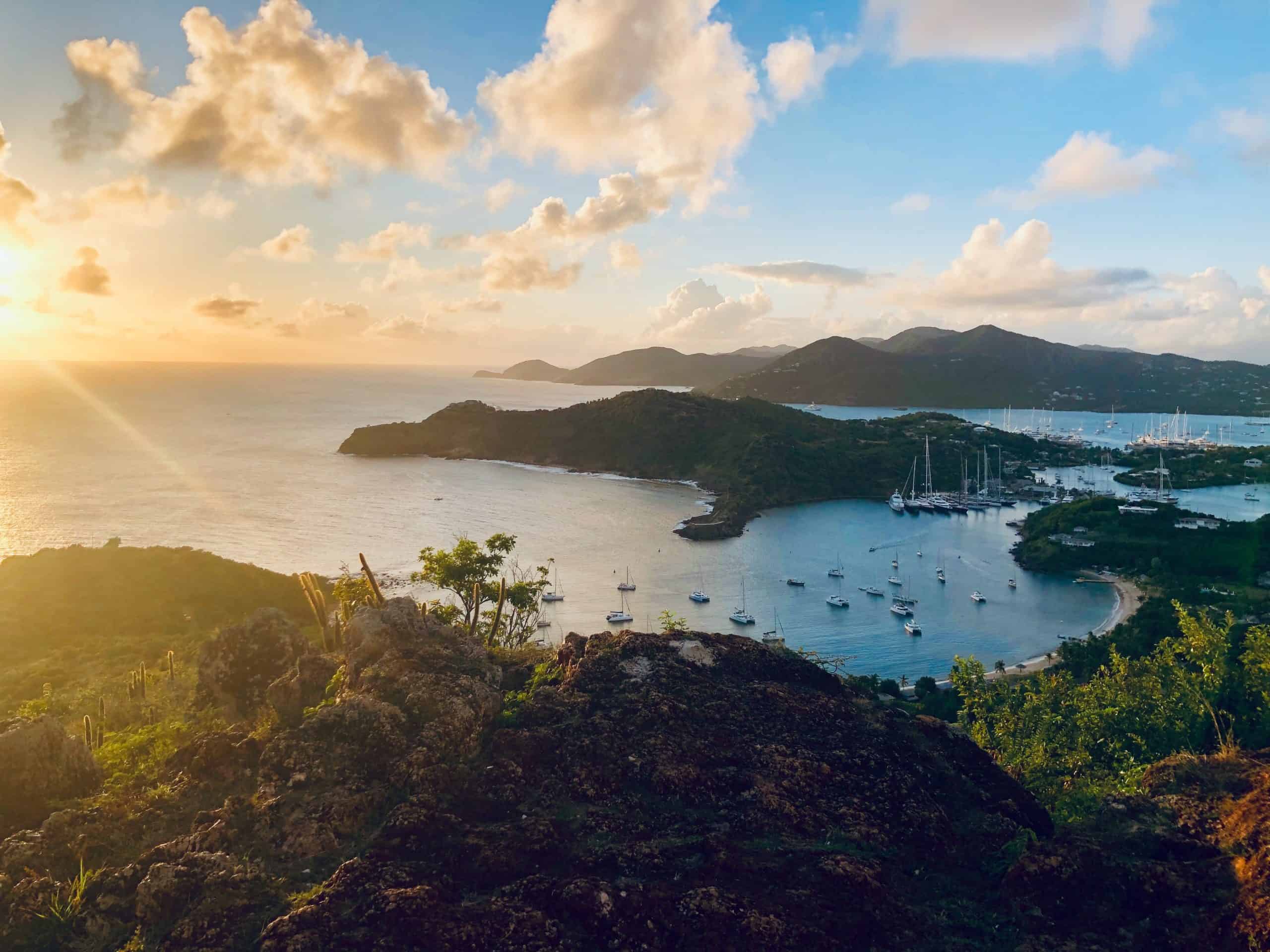 Comparison Antigua vs Aruba - Which is the Better Caribbean Vacation? 8 Antigua vs Aruba - Shirley Heights, Antigua vs Aruba - Which is the Better Caribbean Vacation?