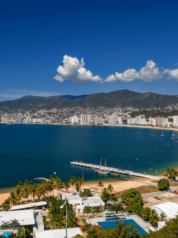 Acapulco vs Puerto Vallarta - Which is the Better Vacation?