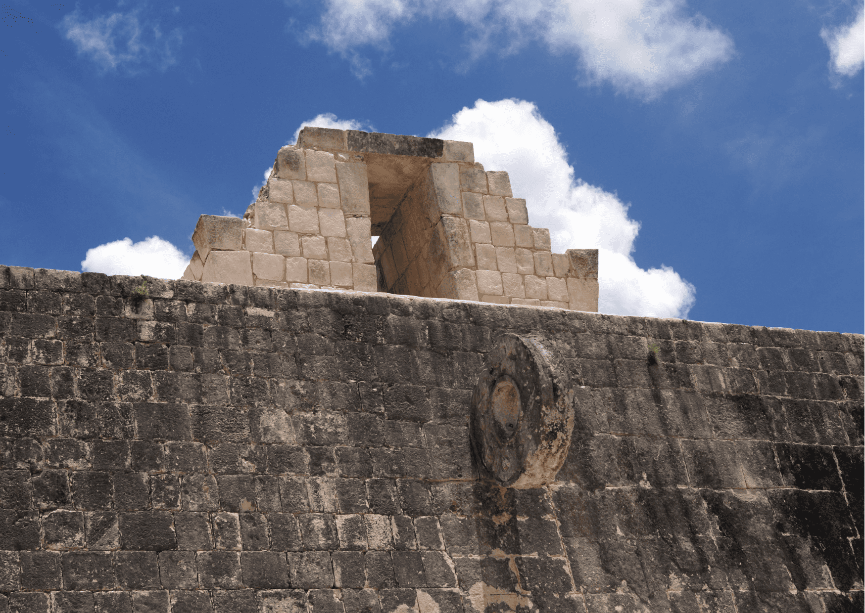 Comparison Tulum vs Chichen Itza - Which Is Better Trip? 4 The Great Ball Court in Chichen Itza - Chichen Itza vs Tulum