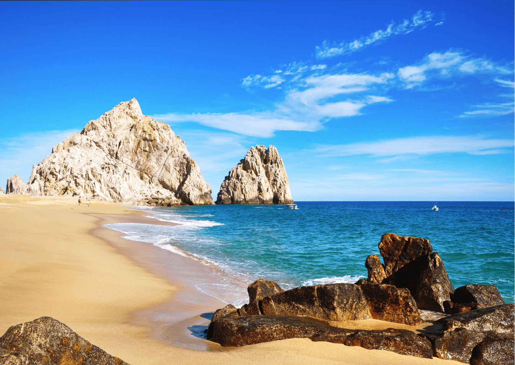 Comparison Puerto Vallarta vs Cabo - Which is the Better Vacation? 9 Playa del Amor - Puerto Vallarta vs Cabo, Cabo vs Puerto Vallarta