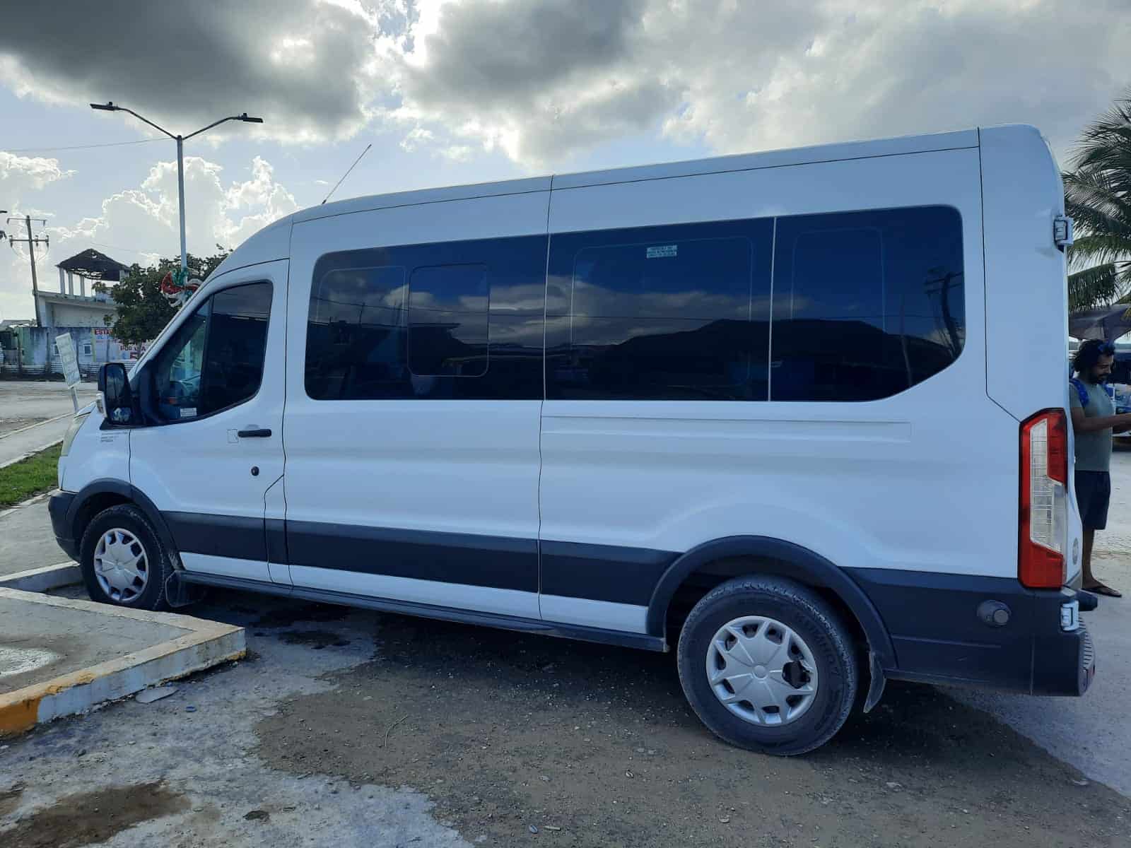 How To Get From Chichen Itza To Chiquila Best Way 3 How To Get From Chichen Itza To Chiquila By Van And Bus - All Possible Ways, cheapest way from Chichen Itza to Chiquila, Chichen Itza to Chiquila, ado bus from Chichen Itza to Chiquila, AU Autobuses unidos bus from Chichen Itza to Chiquila, shared van from Chichen Itza to Chiquila, Colectivo from Chichen Itza to Chiquila, Uber from Chichen Itza to Chiquila, taxi from Chichen Itza to Chiquila