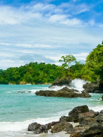 How To Get From La Fortuna to Quepos Best Way – All Possible Ways, La Fortuna to Quepos, cheapest way from La Fortuna to Quepos, best way from La Fortuna to Quepos, La Fortuna to Quepos by bus, bus from La Fortuna to Quepos, taxi from La Fortuna to Quepos, Uber from La Fortuna to Quepos, private transfer from La Fortuna to Quepos, Shared Van from La Fortuna to Quepos, rent a car at La Fortuna