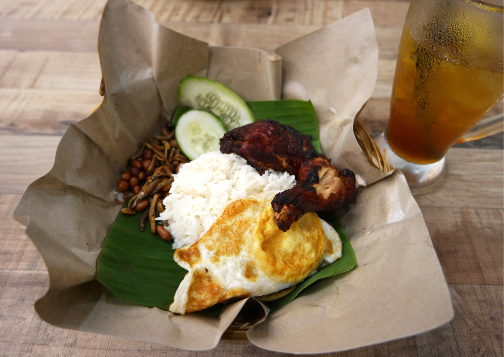 Breakfast in Singapore - 15 Traditional Singaporean Breakfast to Try 4 Nasi Lemak - Traditional Singaporean Breakfast