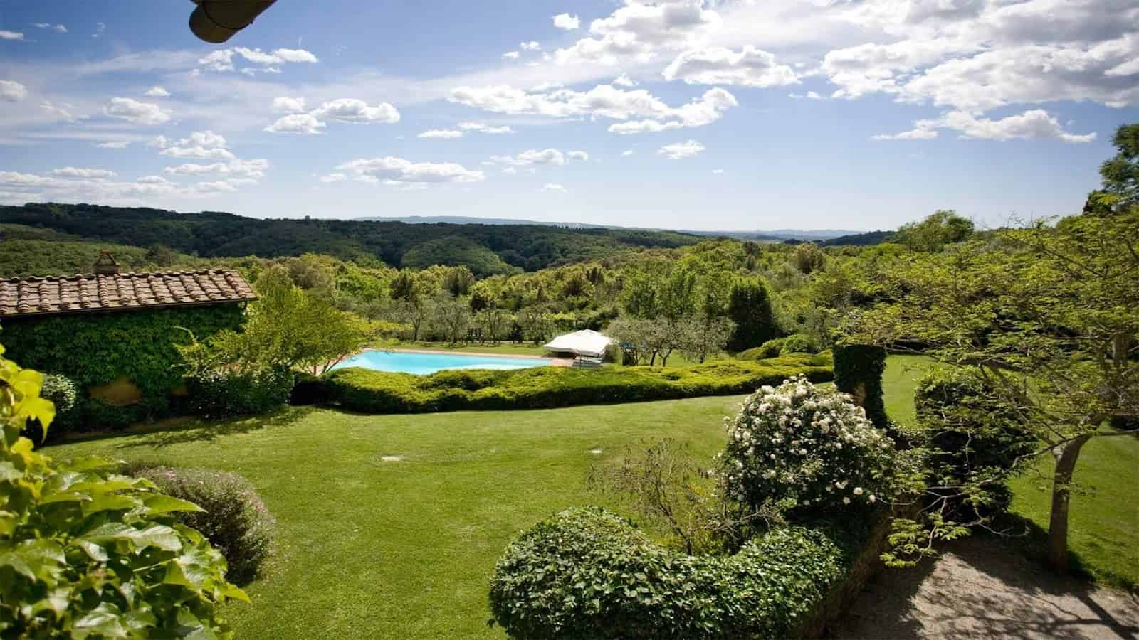 Things to Know Before Visiting Tuscany: Best Tuscany Itinerary & Travel Guide 6 Things to Know Before Visiting Tuscany: Best Tuscany Itinerary & Travel Guide, 10 Bucket List Destinations in Italy, 11 Common Mistakes to Avoid in Tuscany Italy, How To Choose The Perfect Tuscany Villa