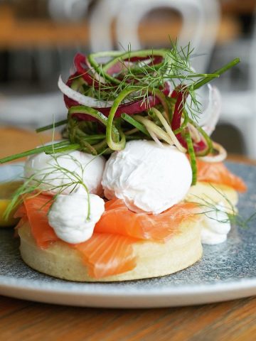 Tourist Traps to Avoid in Dubai And How to Avoid Them, Dubai Breakfast - Top Breakfasts in Dubai to Try When Visiting