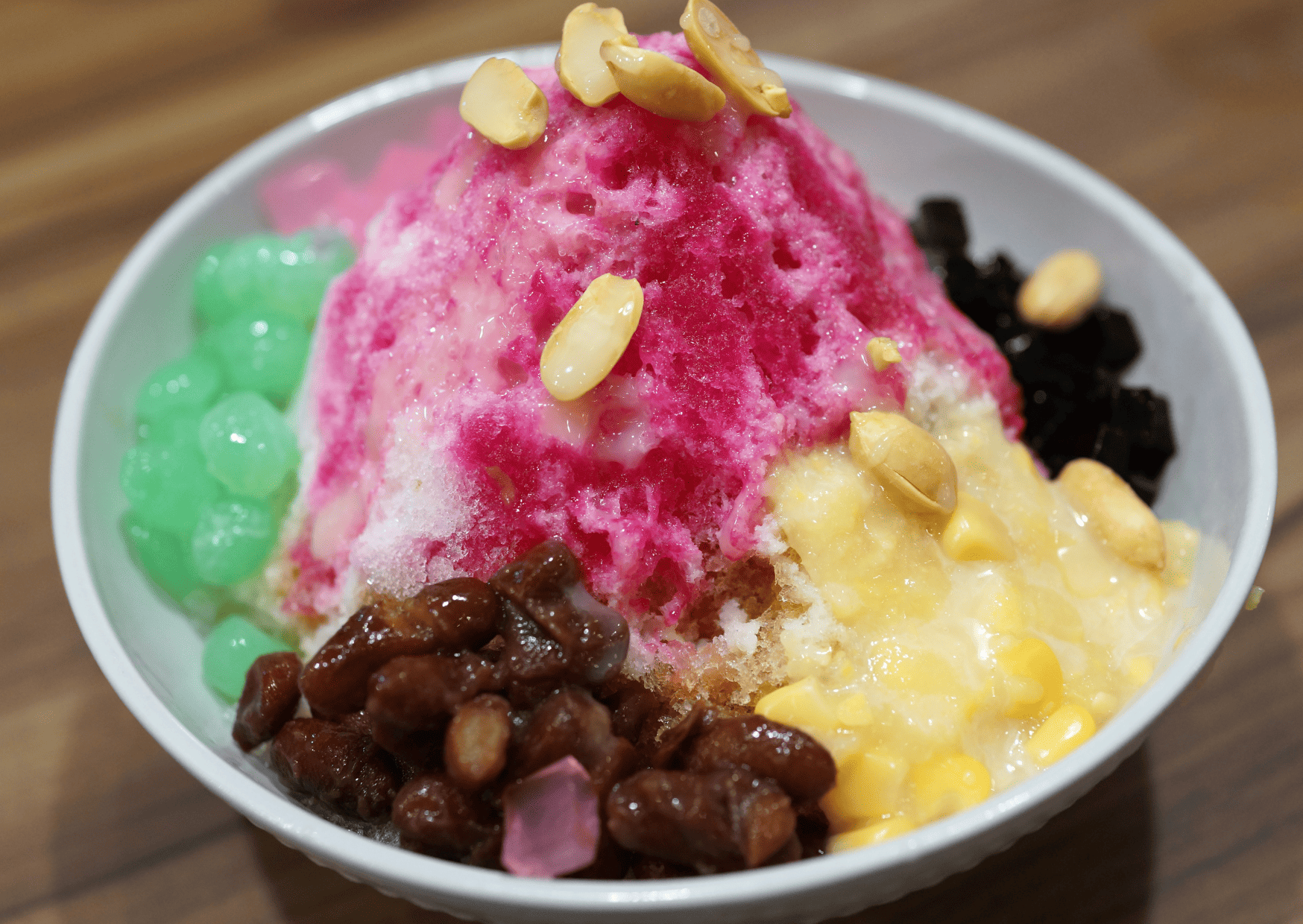 Fruits in Singapore: 25 Tropical Singapore Fruits to Try and Singapore Desserts 19 Fruits in Singapore: 25 Tropical Singapore Fruits to Try and Singapore Desserts