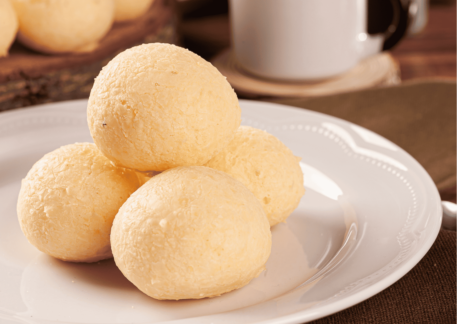 pan de bono, traditional Cuban breakfast, breakfast in Cuba, Cuban breakfast, cuban breakfast foods