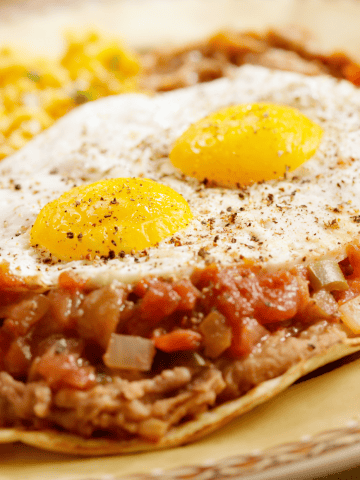 Salvadorian Breakfast - 24 Best Breakfast in El Salvador to Try