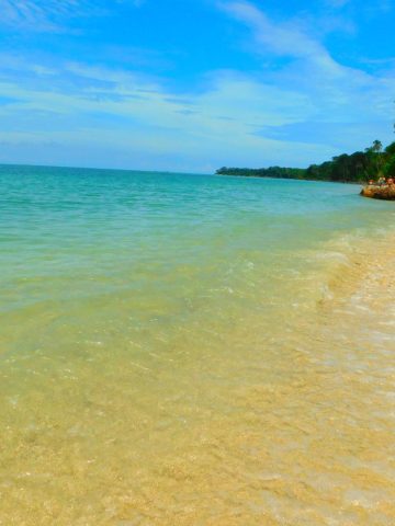 How To Get From Bocas del Toro to Cahuita Best Way, Bocas del Toro to Cahuita, Bocas del Toro to Cahuita transfer, cheapest way from Bocas del Toro to Cahuita, bus from Bocas del Toro to Cahuita, from Bocas del Toro to Cahuita by bus, taxi from Bocas del Toro to Cahuita, private transfer from Bocas del Toro to Cahuita, Shared Van from Bocas del Toro to Cahuita, rent a car in Bocas del Toro, bus from Sixaola to Cahuita, bus from Almirante to Sixaola, Bocas del toro to ALmirante, uber from Bocas del Toro to Cahuita