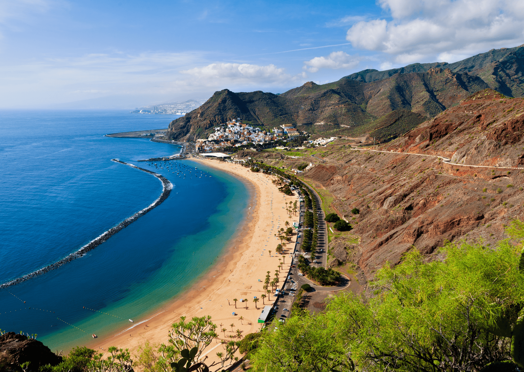 Forget About Christmas Markets and Visit These 12 Unique Destinations Instead 8 Forget About Christmas Markets and Visit These 13 Unique Destinations Instead