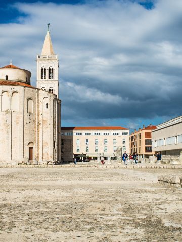 How To Get From Sibenik to Zadar Airport Best Way, Sibenik to Zadar Airport, cheapest way from Sibenik to Zadar Airport, bus from Sibenik to Zadar Airport, taxi from Sibenik to Zadar Airport, private transfer from Sibenik to Zadar Airport, by plane from Sibenik to Zadar, ferry from Sibenik to Zadar,