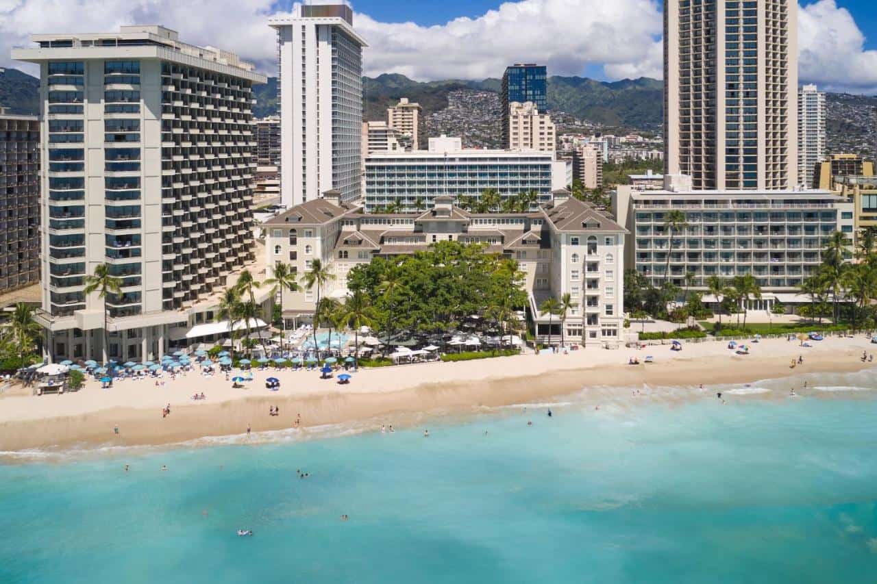 10 Worst Beach Destinations: Beaches Everyone Talks About—but You’ll Wish You Skipped 7 Moana Surfrider A Westin Resort Spa Waikiki Beach Oahu Resorts with Water Slides